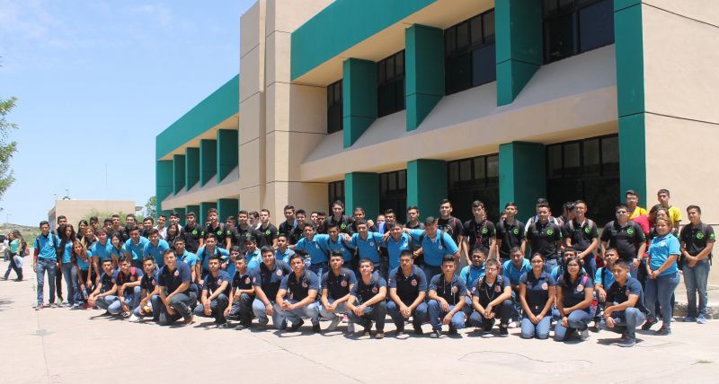 VISITAN ALUMNOS DE PREPARATORIA EL TEC DE LA CARBONÃÃÃÃÃÃÃÃFERA